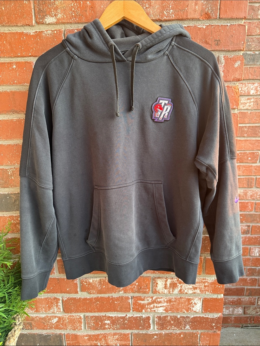 Nike Toronto Raptors Classic Harwood Courtside Hoodie